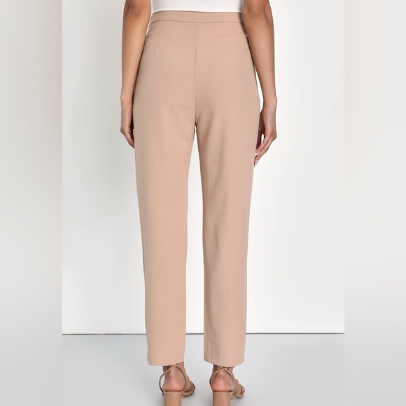 Lulus NWT beige high rise dress pants ❤️ - Picture 4 of 9